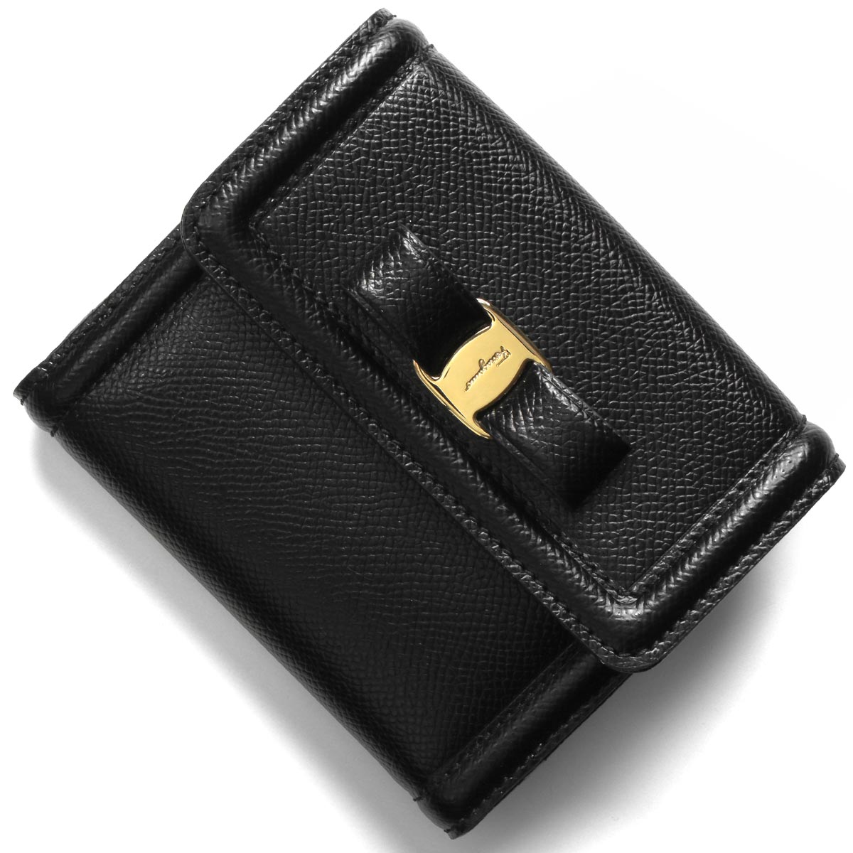 【美品】フェラガモ リボン 二つ折り 財布 【大人可愛い】小銭入れの中が黒ずんでいます