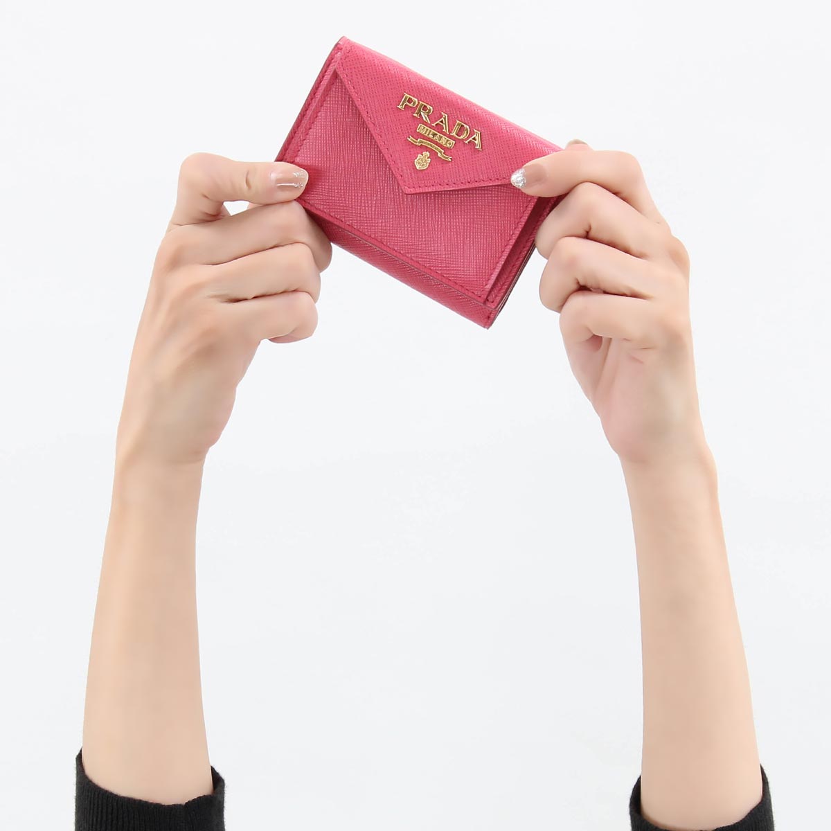 PRADA　プラダ　サフィアーノ　三つ折り財布　コンパクトウォレット　ピンクファッション小物