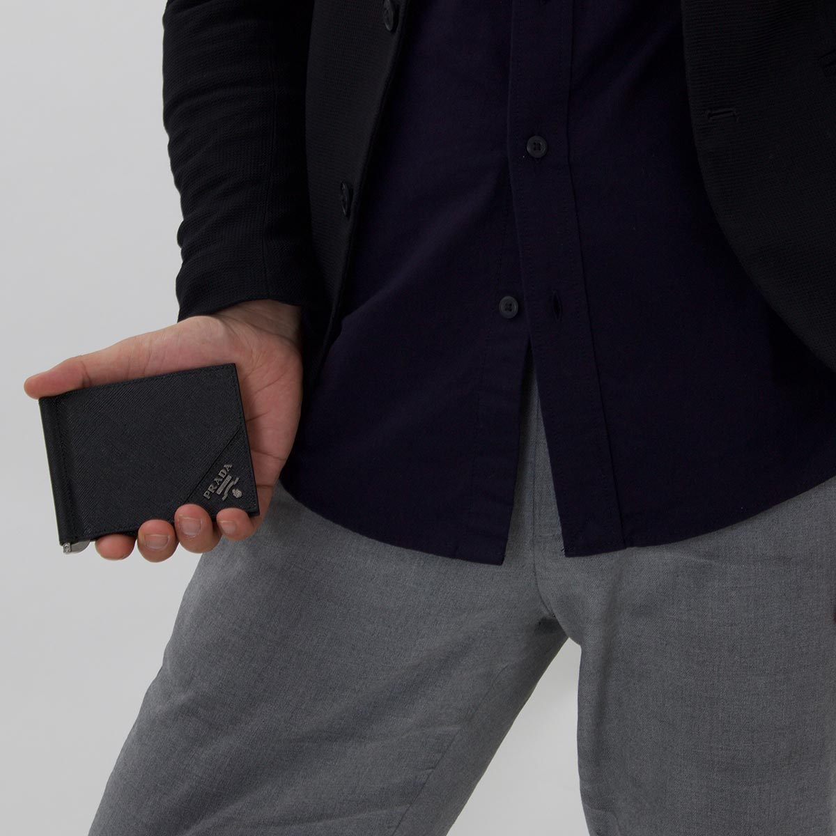 プラダ 二つ折り財布（札入れ） 財布 メンズ サフィアーノ メタル