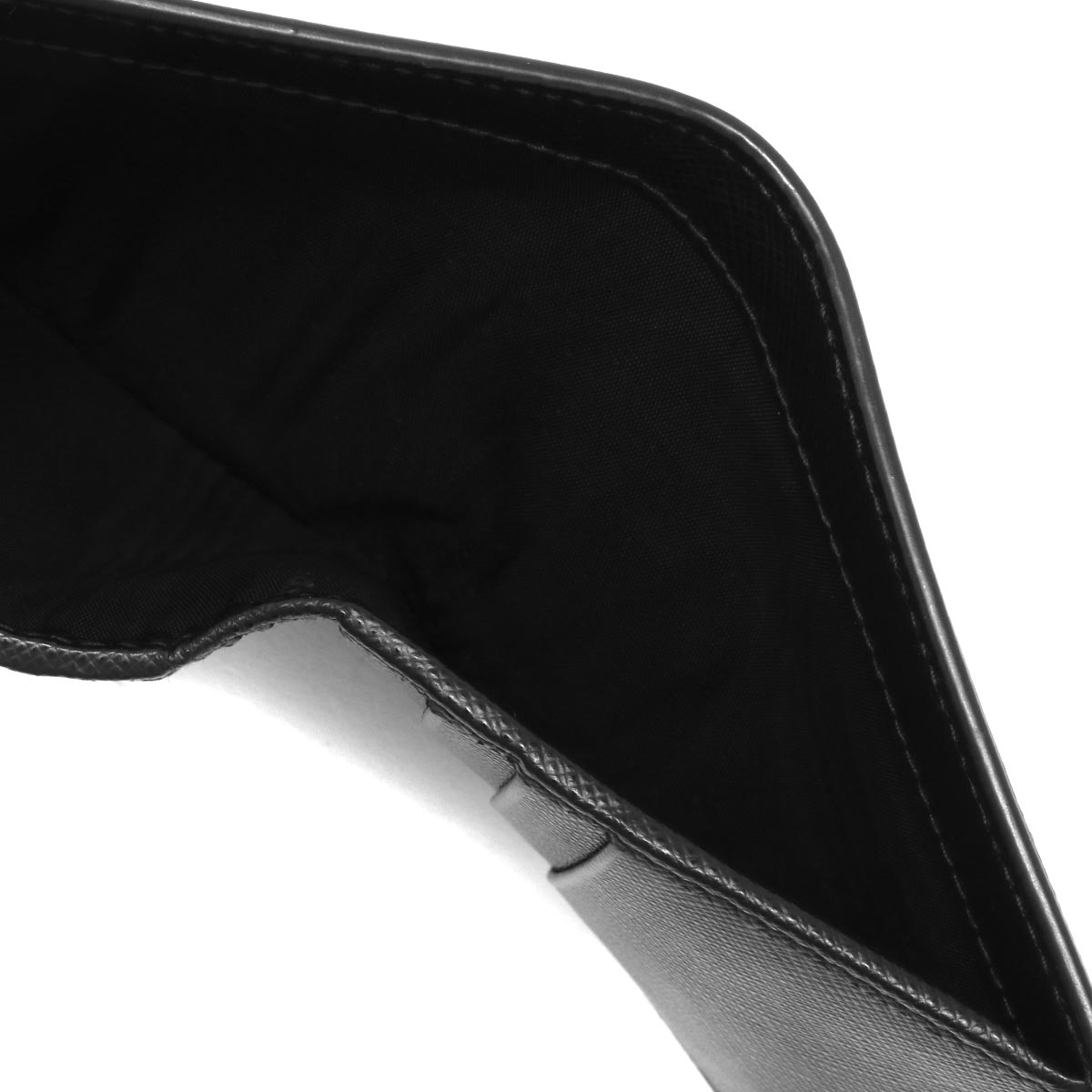 新品 プラダ PRADA 2つ折り財布 サフィアーノ メタル ブラック 黒